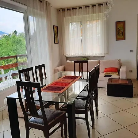 La Finestra Sul - In Con Vista E Posto Auto Coperto Apartament Stresa