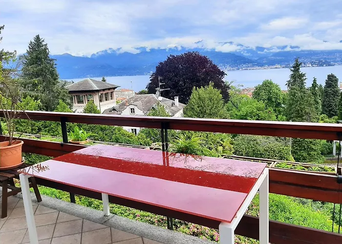 La Finestra Sul - In Con Vista E Posto Auto Coperto Daire *