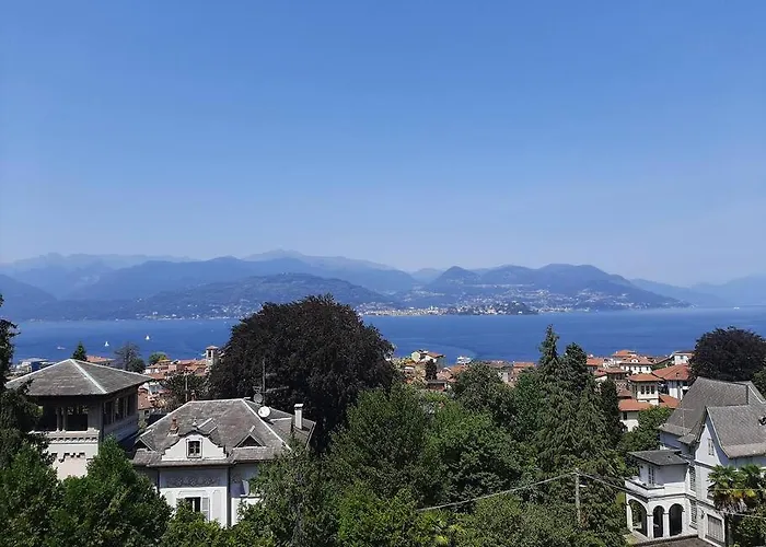 Daire La Finestra Sul - In Con Vista E Posto Auto Coperto Stresa